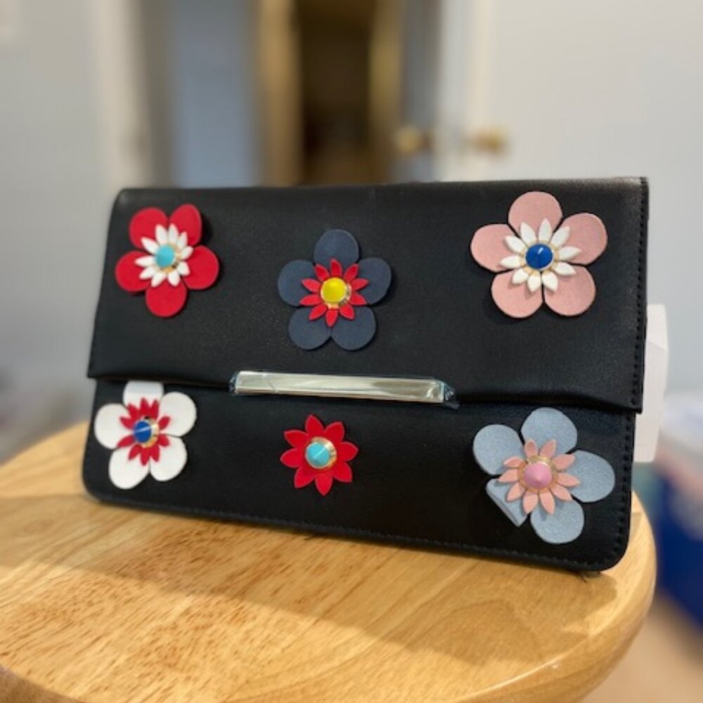Flower Clutch